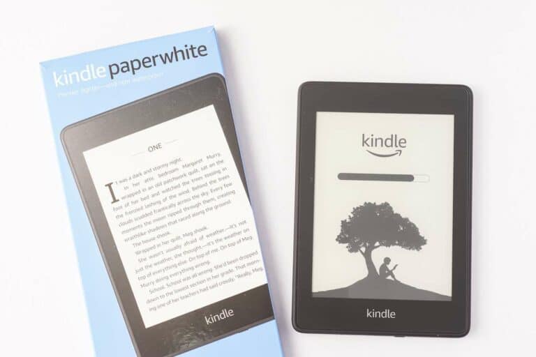 Is the Kindle Paperwhite Worth It? [User Review!]